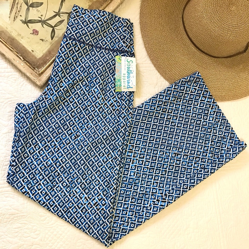 Southwind Apparel Bellamy Wide Leg Pant Scales NWT
